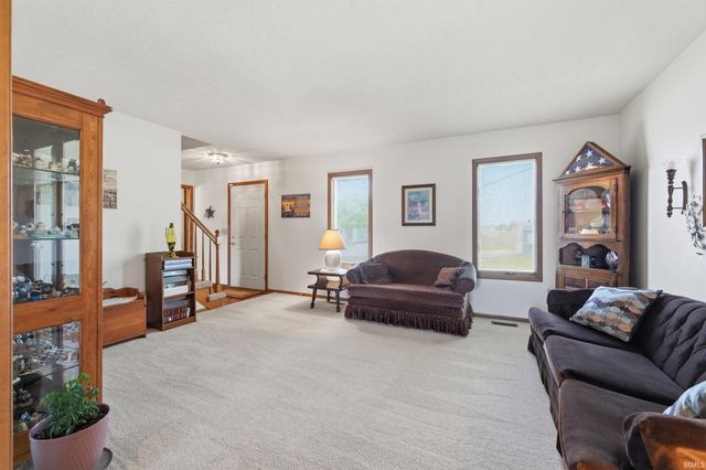 10701 Trade Wind Court, Fort Wayne, IN 46825