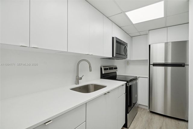 1200 West Ave 528, Miami Beach, FL 33139