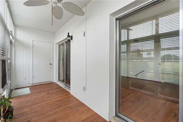 33 Pine Arbor Lane 102, Vero Beach, FL 32962