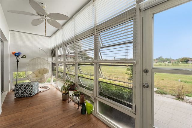 33 Pine Arbor Lane 102, Vero Beach, FL 32962