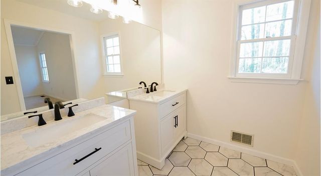 4897 Muirwood Drive, Powder Springs, GA 30127