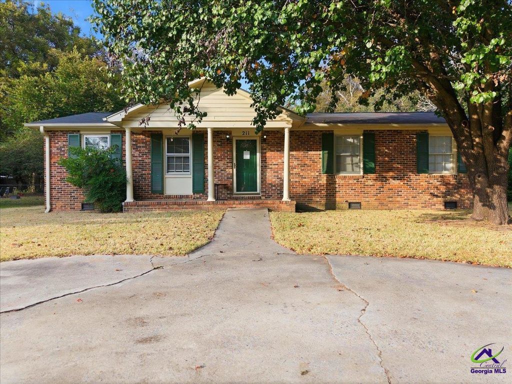 211 Palomino Lane, Warner Robins, GA 31088