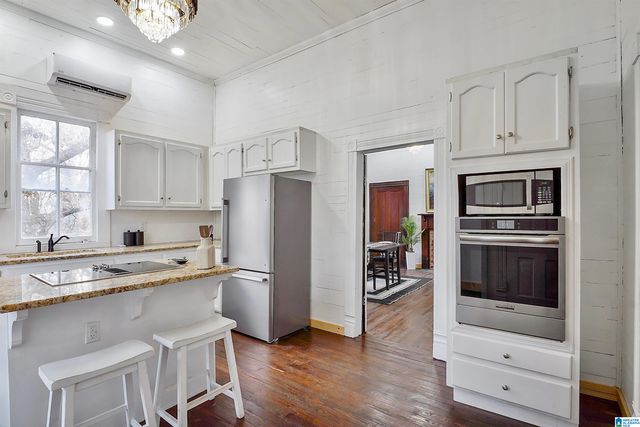 1715 WALNUT STREET, Centreville, AL 35042