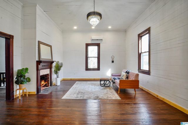 1715 WALNUT STREET, Centreville, AL 35042