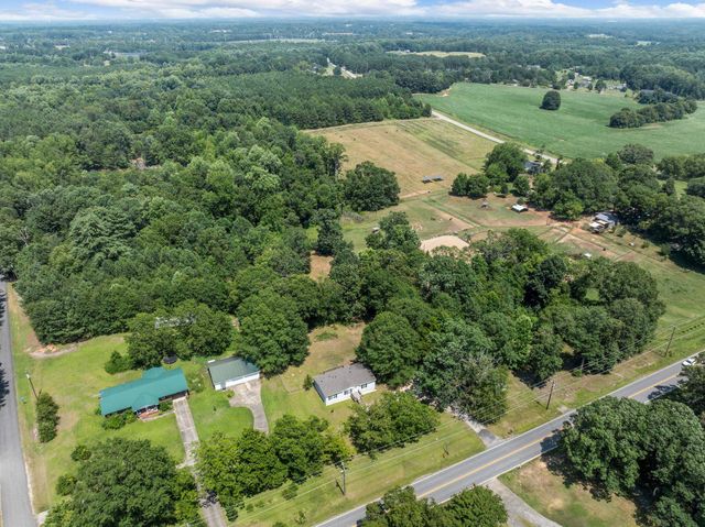 5790 New Cut Rd, Inman, SC 29349