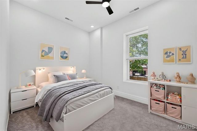 6823 Minnesota Avenue, St Louis, MO 63111