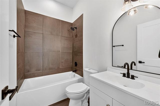 6823 Minnesota Avenue, St Louis, MO 63111