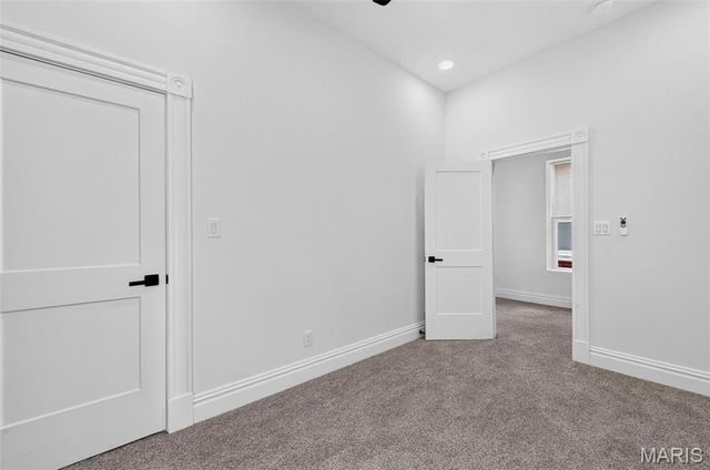 6823 Minnesota Avenue, St Louis, MO 63111