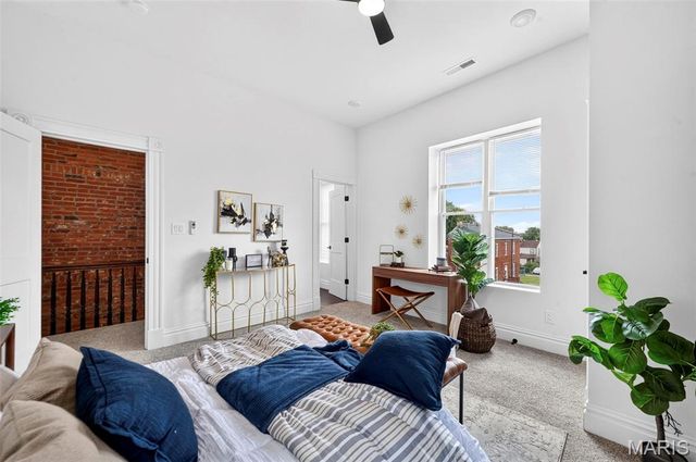 6823 Minnesota Avenue, St Louis, MO 63111