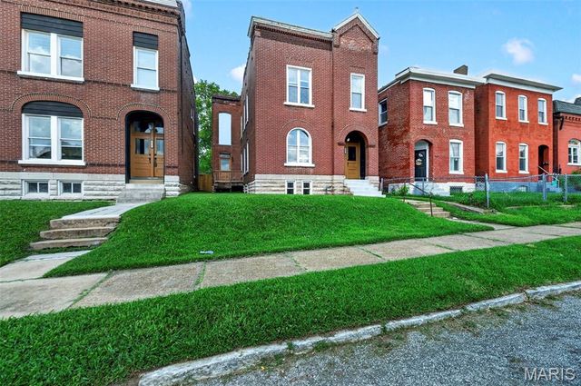 6823 Minnesota Avenue, St Louis, MO 63111