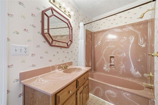 1691 Gaddis Road, Canton, GA 30115