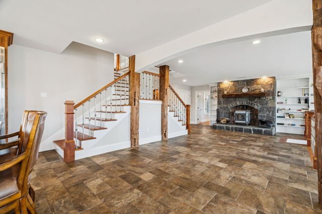 114 Oak Ridge Way, Woodstock, VT 05091