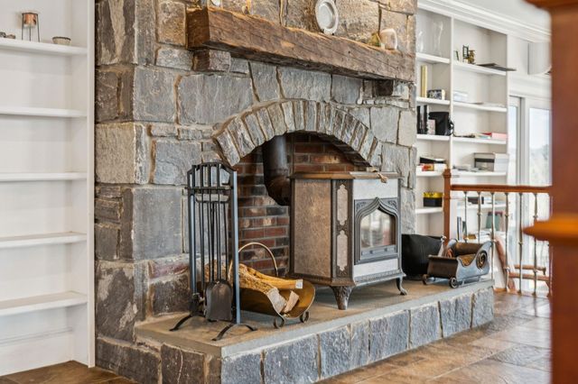 114 Oak Ridge Way, Woodstock, VT 05091