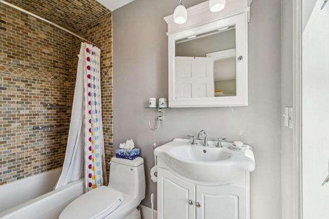 114 Oak Ridge Way, Woodstock, VT 05091