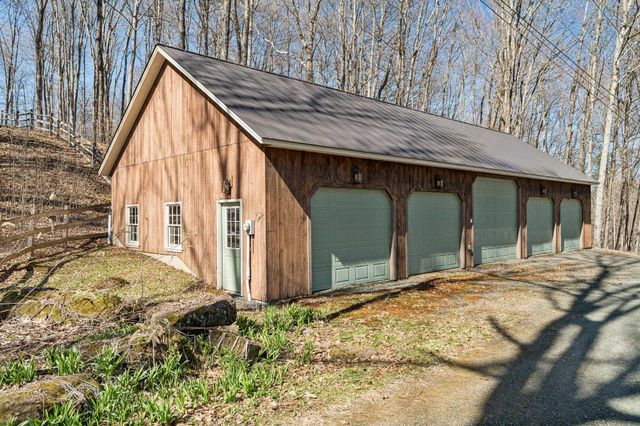 114 Oak Ridge Way, Woodstock, VT 05091
