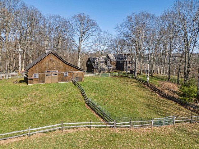 114 Oak Ridge Way, Woodstock, VT 05091