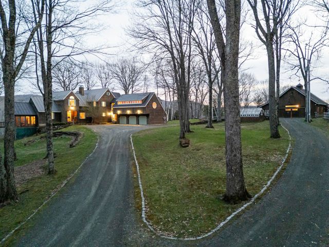 114 Oak Ridge Way, Woodstock, VT 05091
