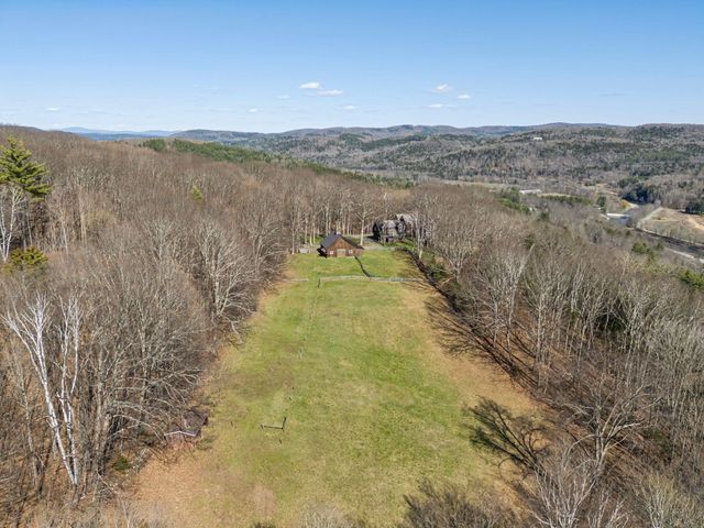 114 Oak Ridge Way, Woodstock, VT 05091