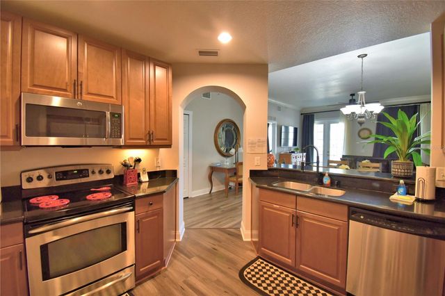 7480 EXCITEMENT DRIVE 102, Reunion, FL 34747