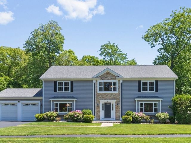 32 Lauricella Lane, Waltham, MA 02452