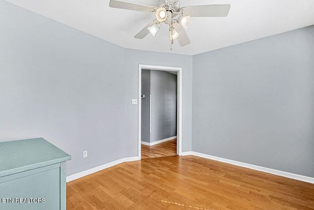 302 Rolling Ridge Lane, Vonore, TN 37885