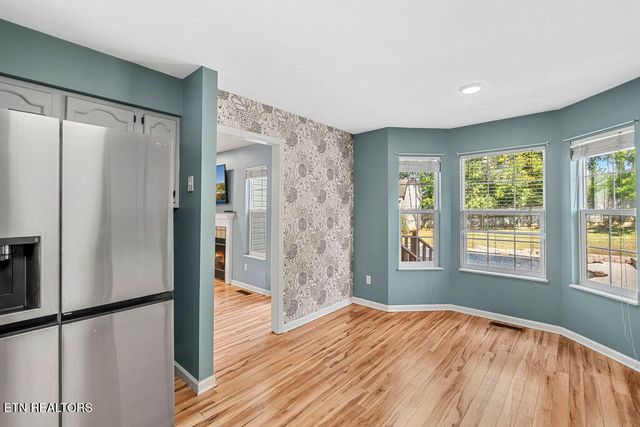 302 Rolling Ridge Lane, Vonore, TN 37885