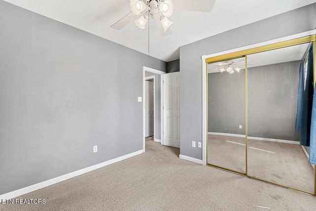 302 Rolling Ridge Lane, Vonore, TN 37885