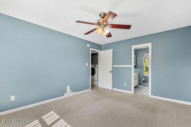 302 Rolling Ridge Lane, Vonore, TN 37885