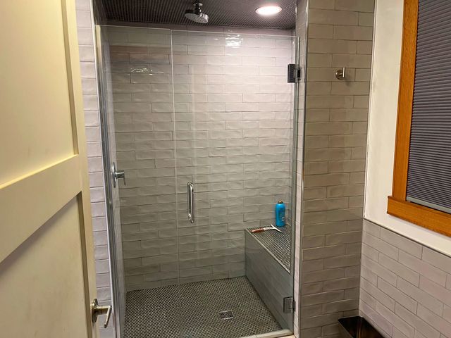 125 Twin Bay Dr, Hendersonville, TN 37075