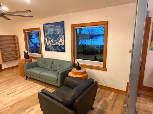 125 Twin Bay Dr, Hendersonville, TN 37075