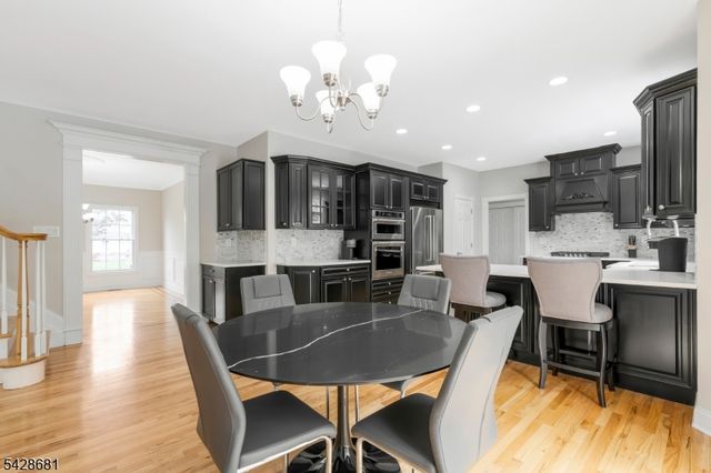 6 Perin Pl, Roxbury Twp., NJ 07876