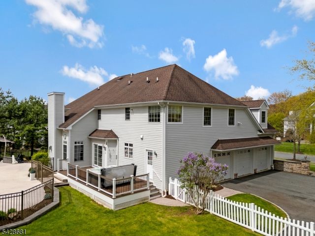6 Perin Pl, Roxbury Twp., NJ 07876