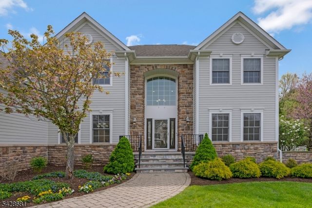 6 Perin Pl, Roxbury Twp., NJ 07876