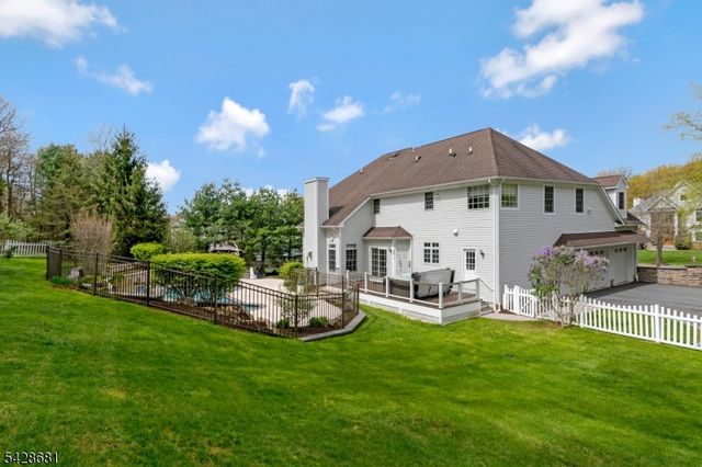 6 Perin Pl, Roxbury Twp., NJ 07876