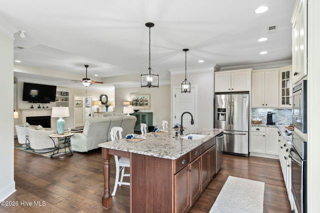 6359 Havencrest Drive SW, Ocean Isle Beach, NC 28469