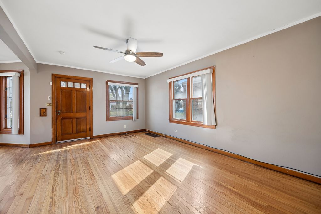2952 N Nordica Avenue, Chicago, IL 60634 — photo 3