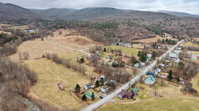 4711 Main Road, Huntington, VT 05462