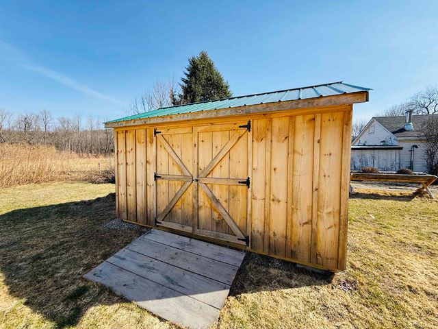 4711 Main Road, Huntington, VT 05462