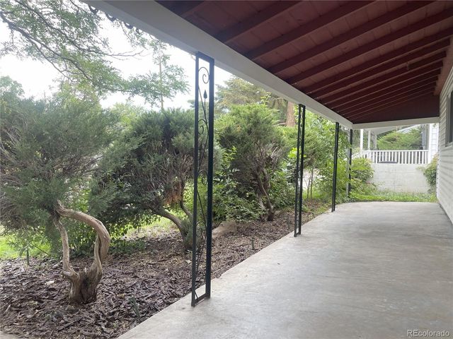 1860 S Dahlia Street, Denver, CO 80222