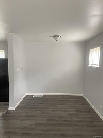 1860 S Dahlia Street, Denver, CO 80222