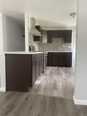 1860 S Dahlia Street, Denver, CO 80222