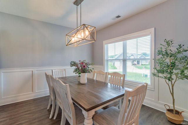 2939 Lucerne Avenue, Evansville, IN 47725