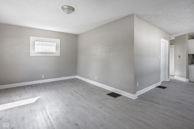 5415 E 34th Street, Indianapolis, IN 46218