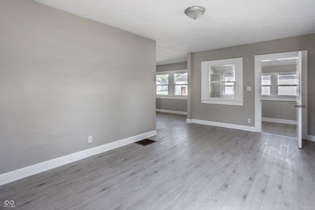 5415 E 34th Street, Indianapolis, IN 46218