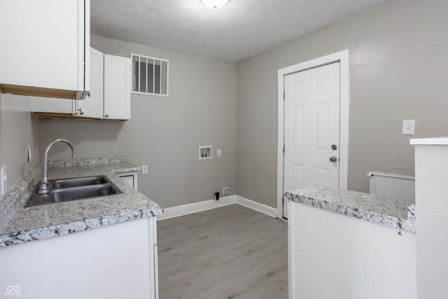 5415 E 34th Street, Indianapolis, IN 46218