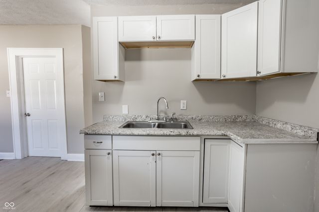 5415 E 34th Street, Indianapolis, IN 46218