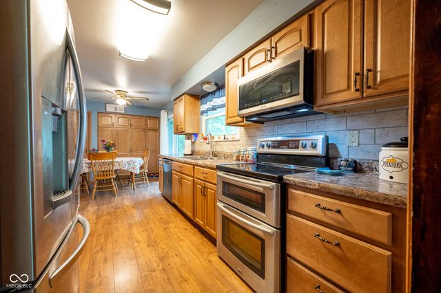 2004 Fairway Drive, Greencastle, IN 46135