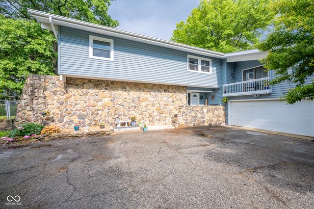 2004 Fairway Drive, Greencastle, IN 46135