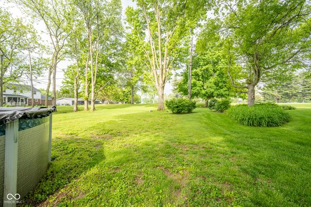 2004 Fairway Drive, Greencastle, IN 46135