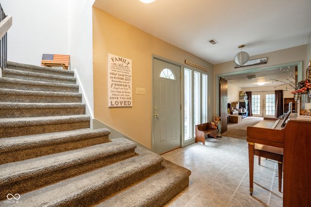 2004 Fairway Drive, Greencastle, IN 46135